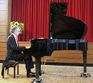 William%20Cuthbertson%20spielt%20Chopin,%20September%202010